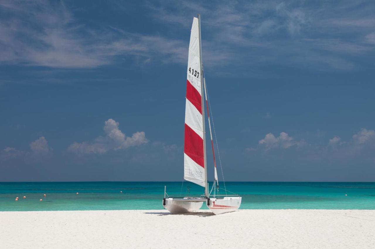 Innahura Maldives Resort Kurendhoo Екстериор снимка