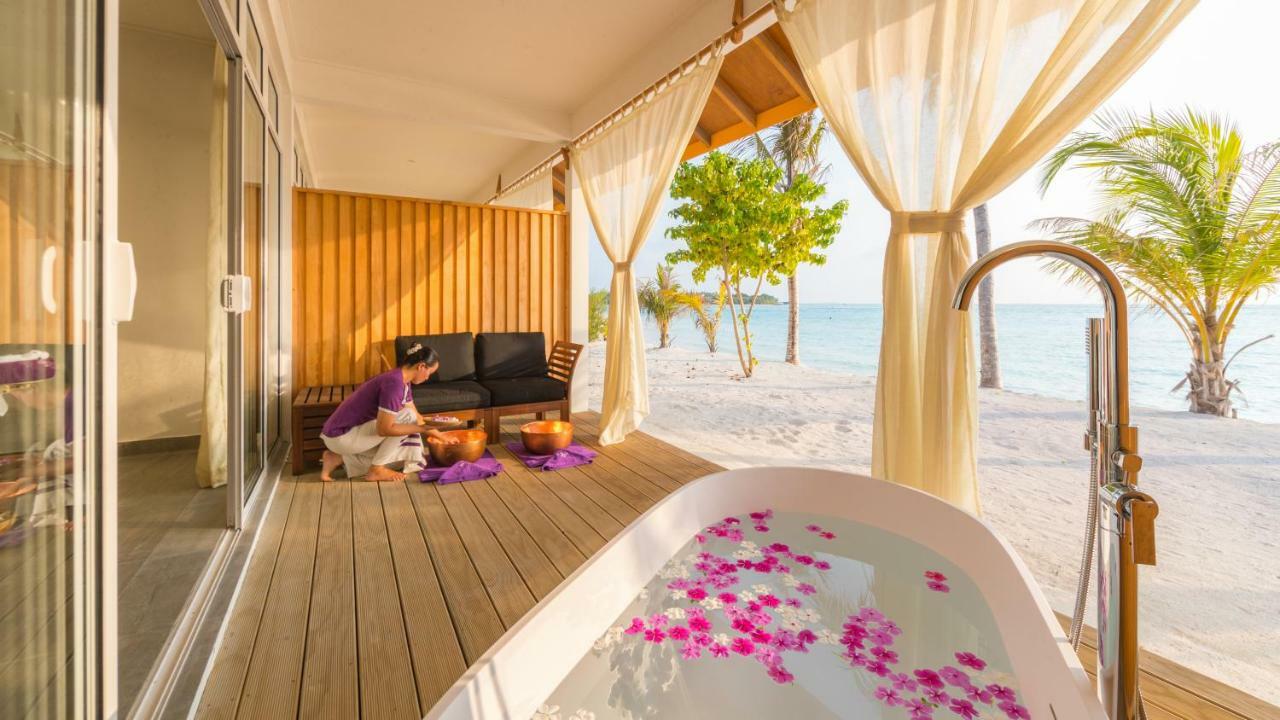 Innahura Maldives Resort Kurendhoo Екстериор снимка